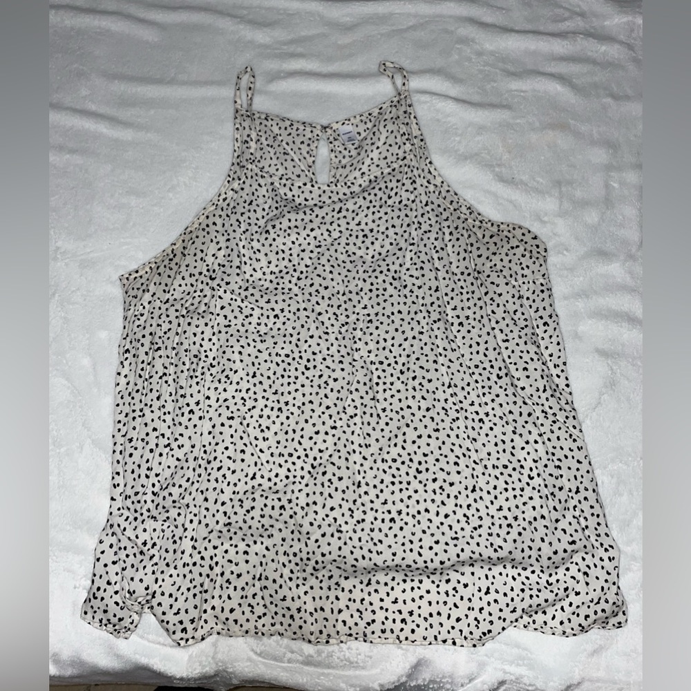 Old navy tank top